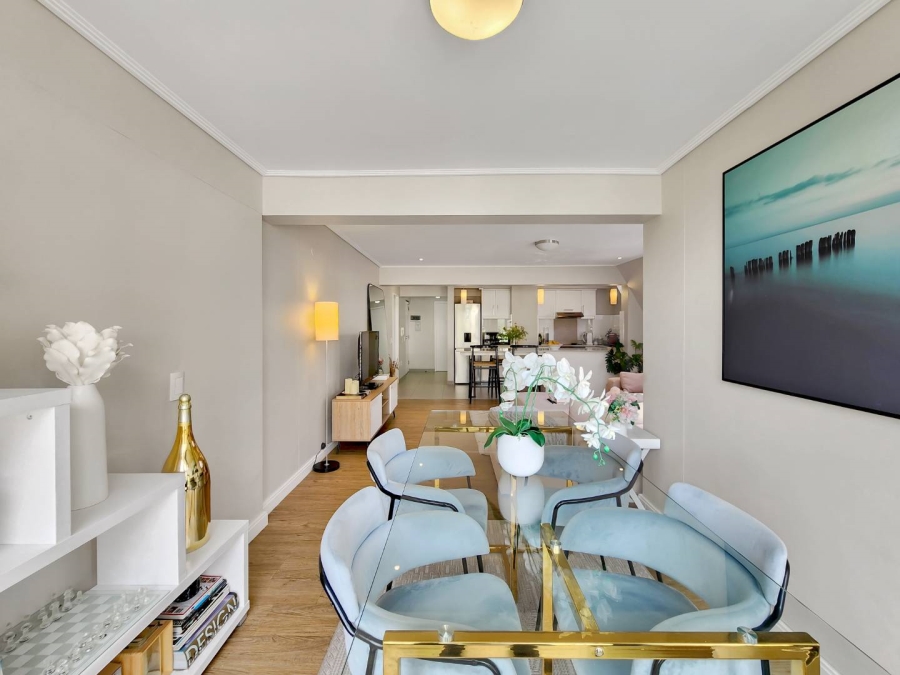 1 Bedroom Property for Sale in Vredehoek Western Cape
